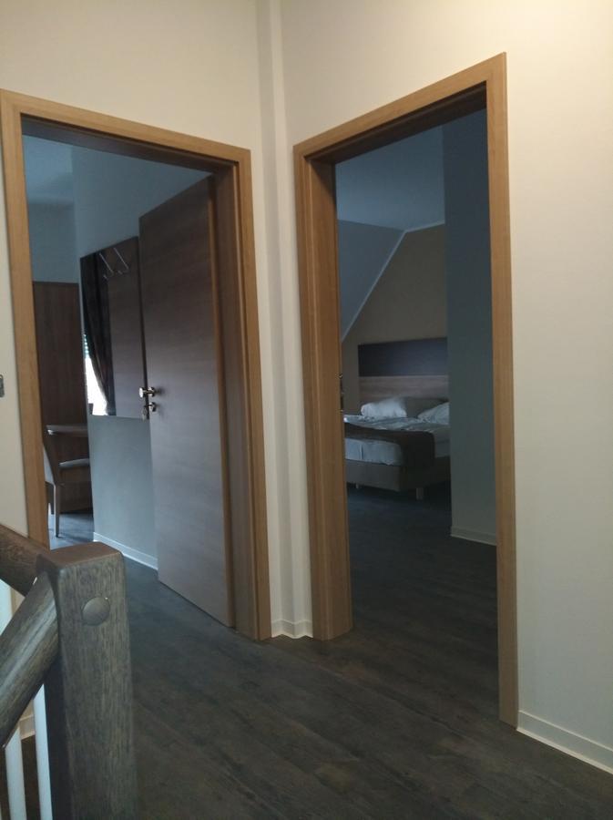 Hotel Pizzeria Da Beni Kochersteinsfeld Buitenkant foto